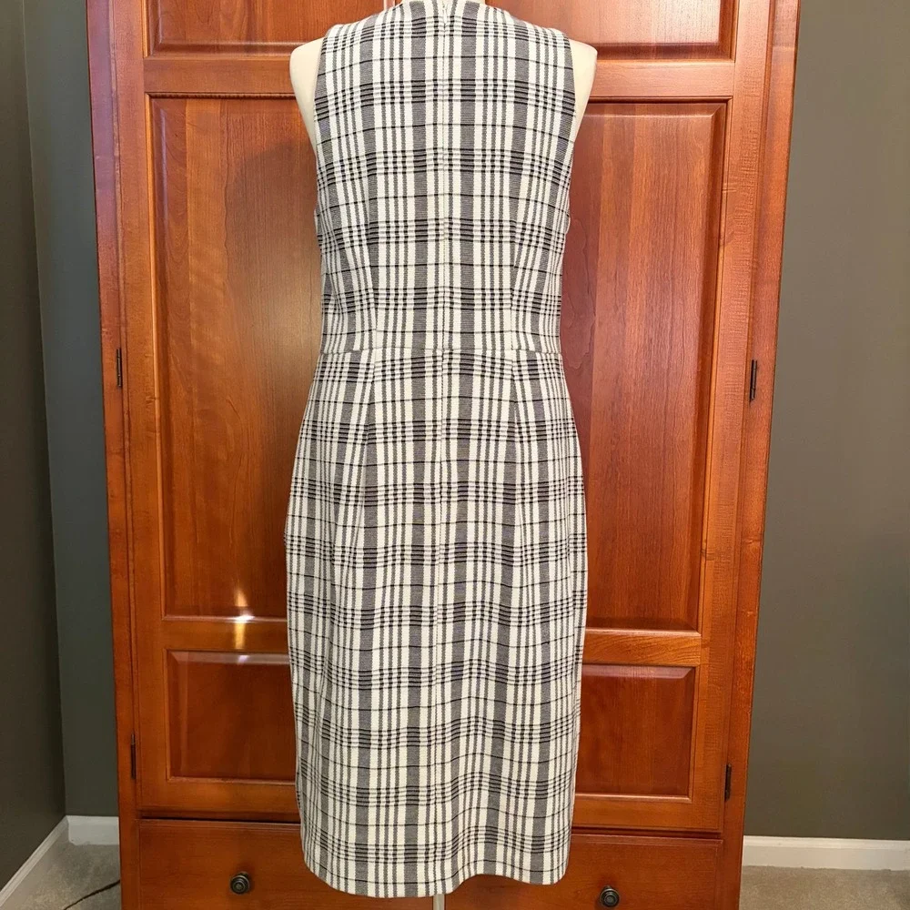 Ann Taylor Black White Plaid Sleeveless Sheath Dress Womens size 12 - Picture 3 of 9